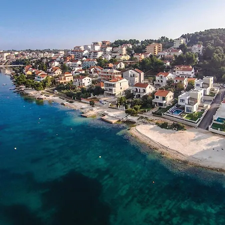 Gorgeous In Okrug Gornji With Wifi * Trogir