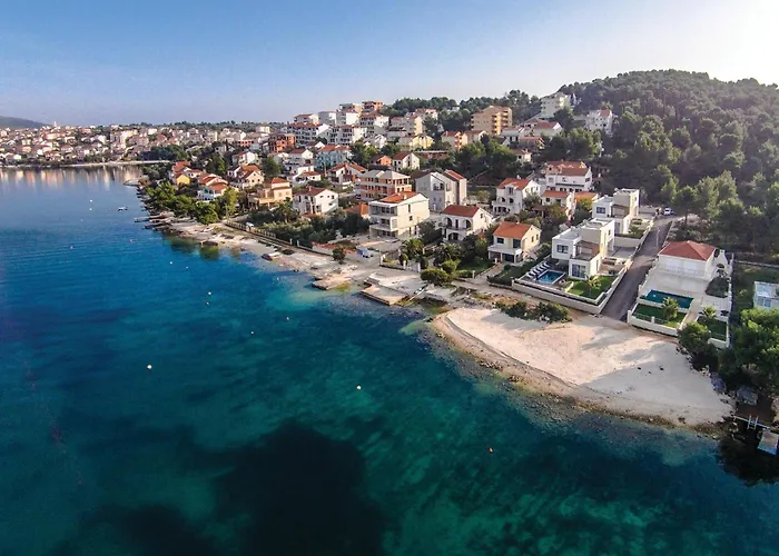 Gorgeous In Okrug Gornji With Wifi * Trogir